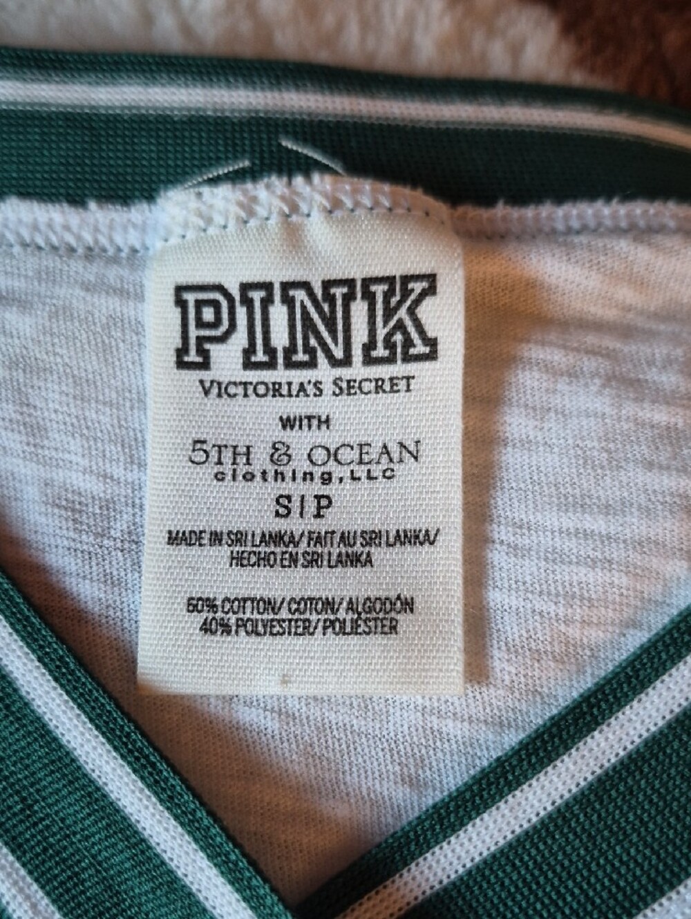 PINK Victoria's Secret Oregon Ducks White Shirt Size S - Picture 2 of 6